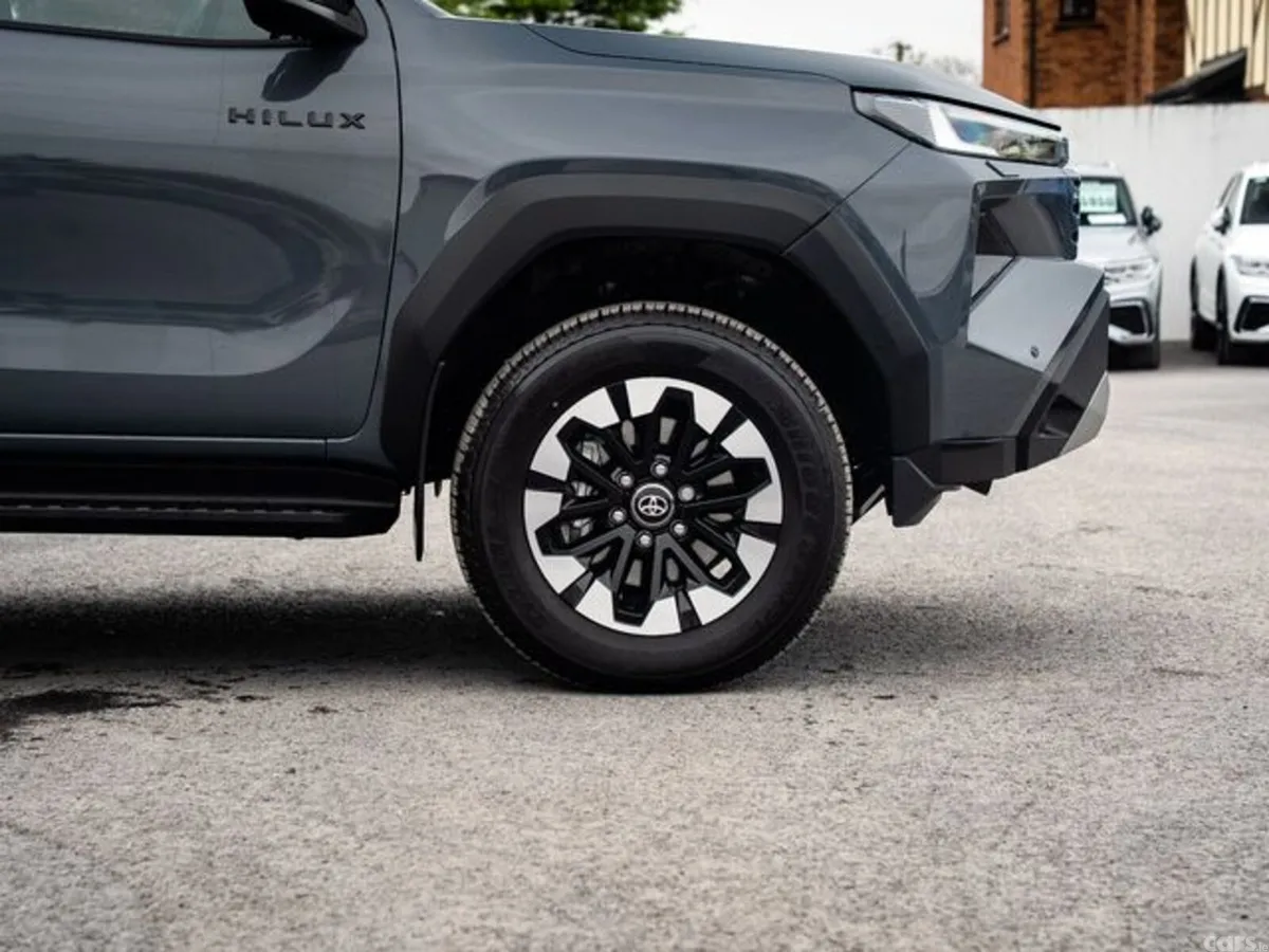 Toyota Hilux Pick Up, Diesel, 2026, Grey
