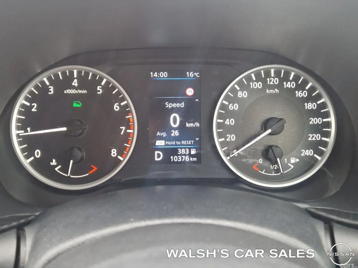 Nissan Juke SUV, Petrol, 2024, Red