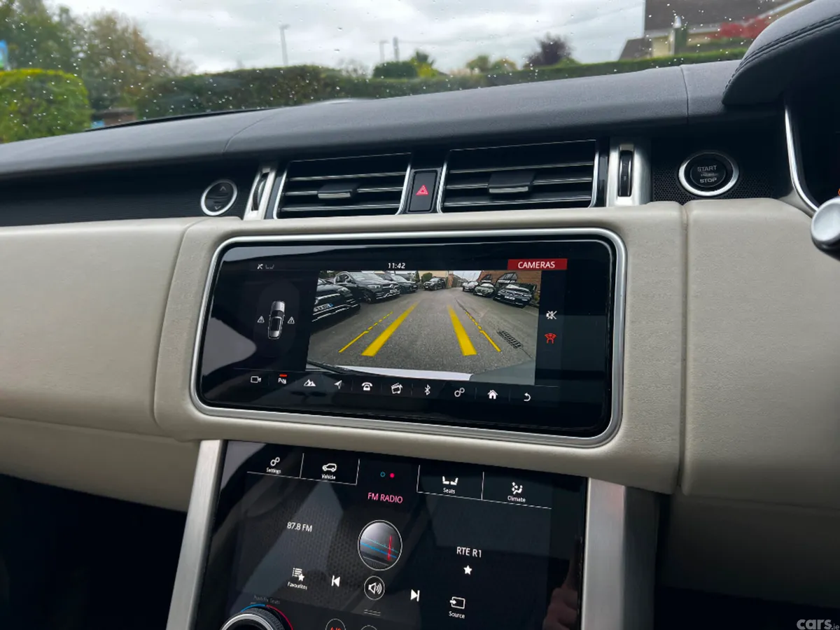 Land Rover Range Rover Estate, Petrol Plug-in Hybrid, 2020, Silver