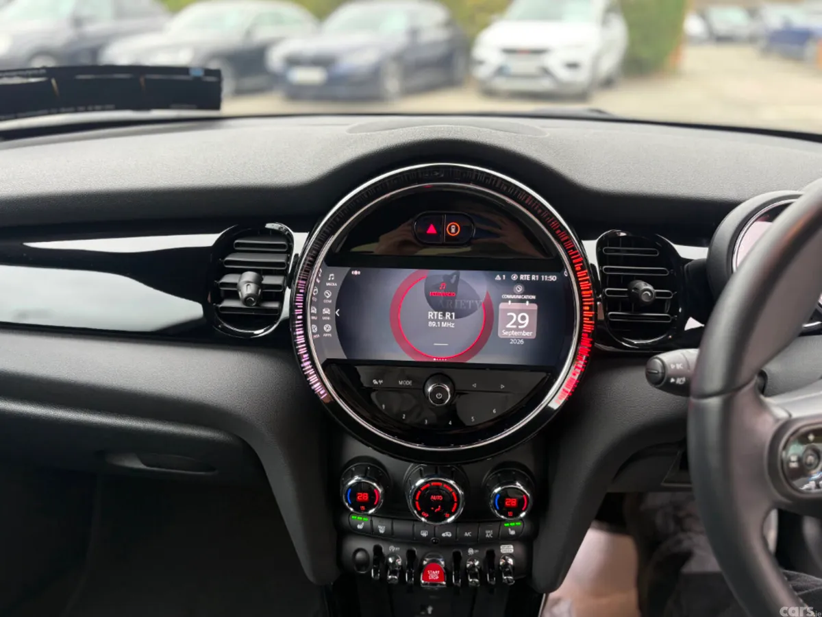 Mini Cooper Hatchback, Petrol, 2023, Grey