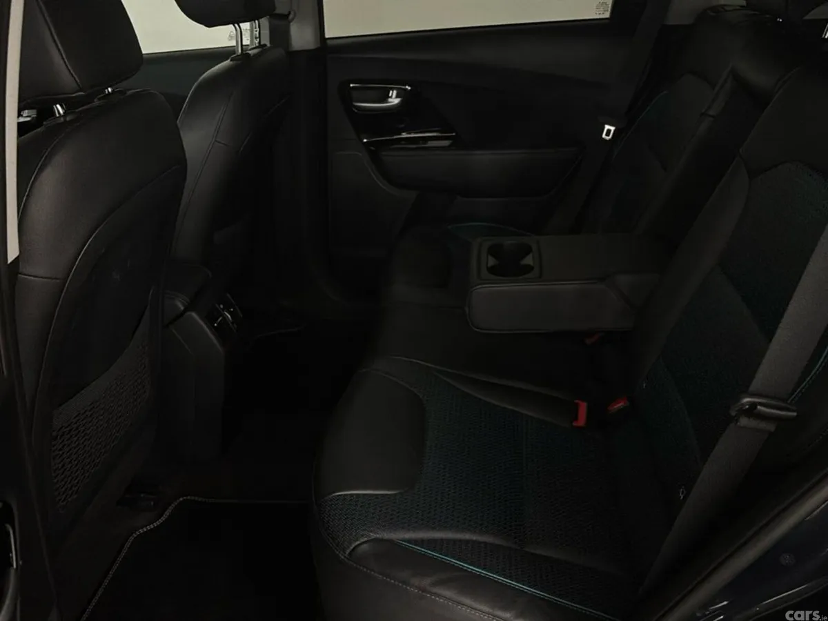 Kia Niro Hatchback, Electric, 2022, Blue