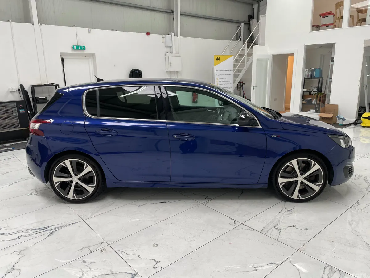 Peugeot 308 Hatchback, Diesel, 2017, Blue