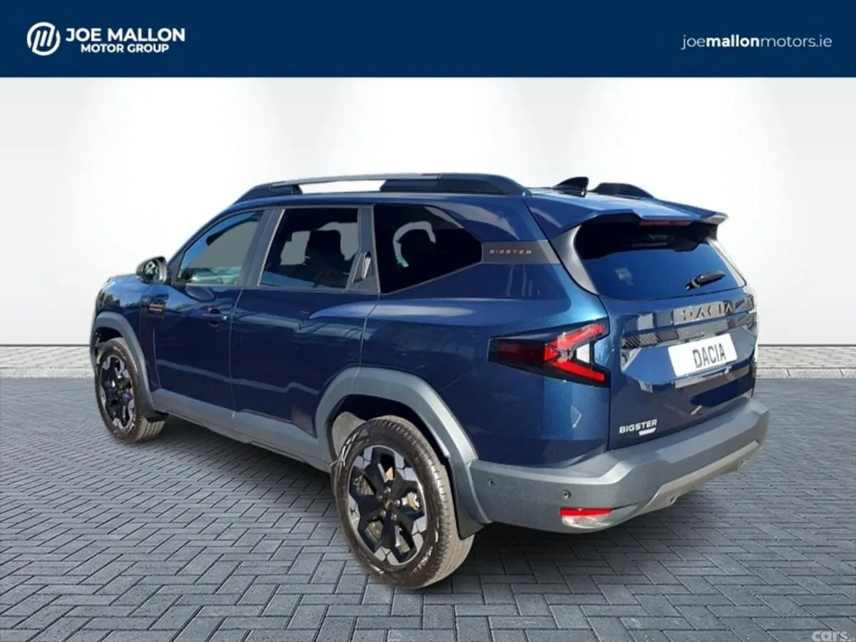 Dacia Bigster SUV, Petrol Hybrid, 2026, Blue