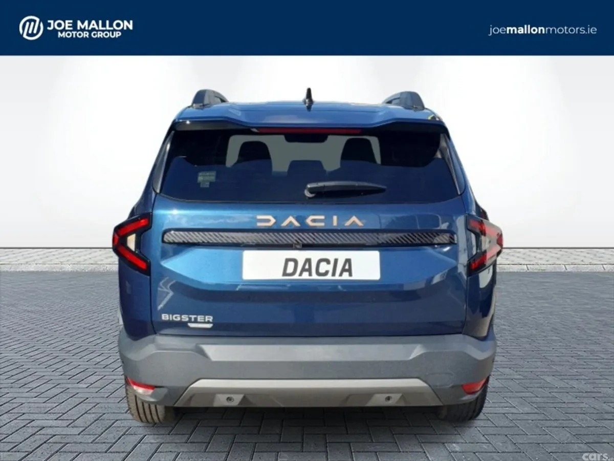 Dacia Bigster SUV, Petrol Hybrid, 2026, Blue