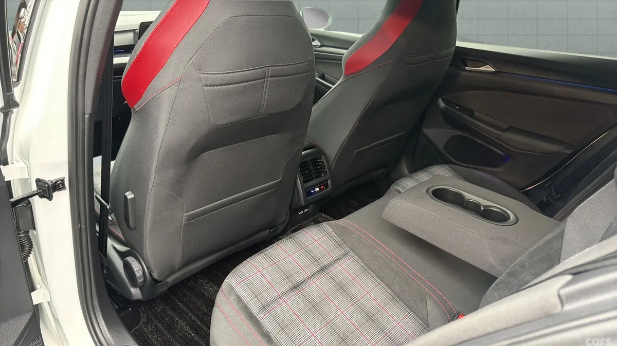 Volkswagen Golf Hatchback, Petrol, 2023, White