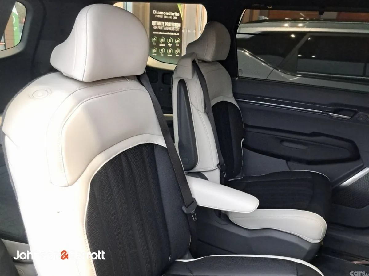 Kia EV9 MPV, Electric, 2026, Black
