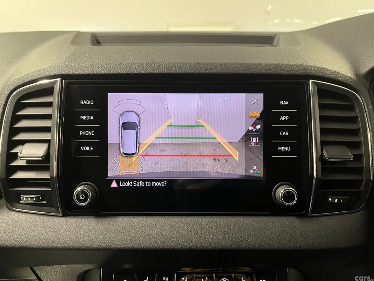 Skoda Karoq SUV, Diesel, 2026, Grey