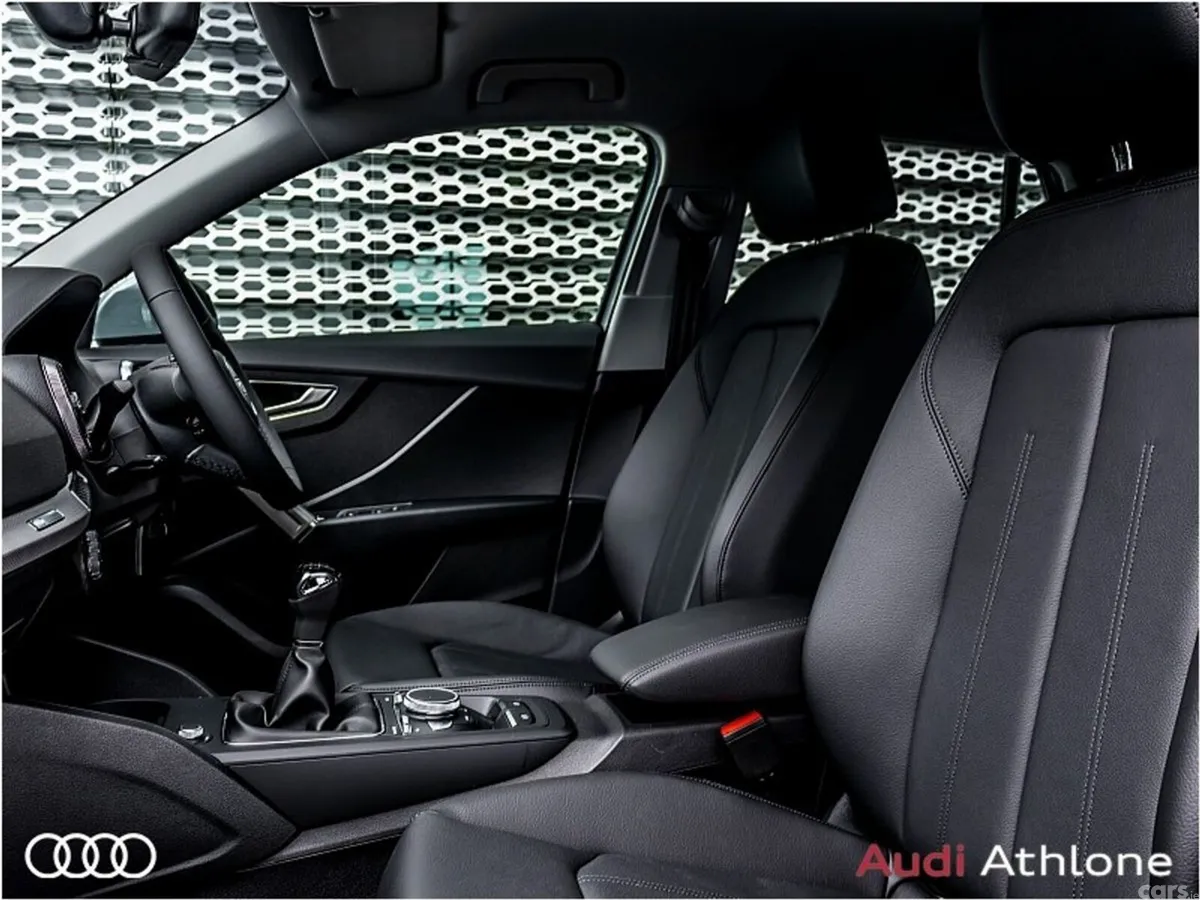 Audi Q2 MPV, Diesel, 2022, Blue