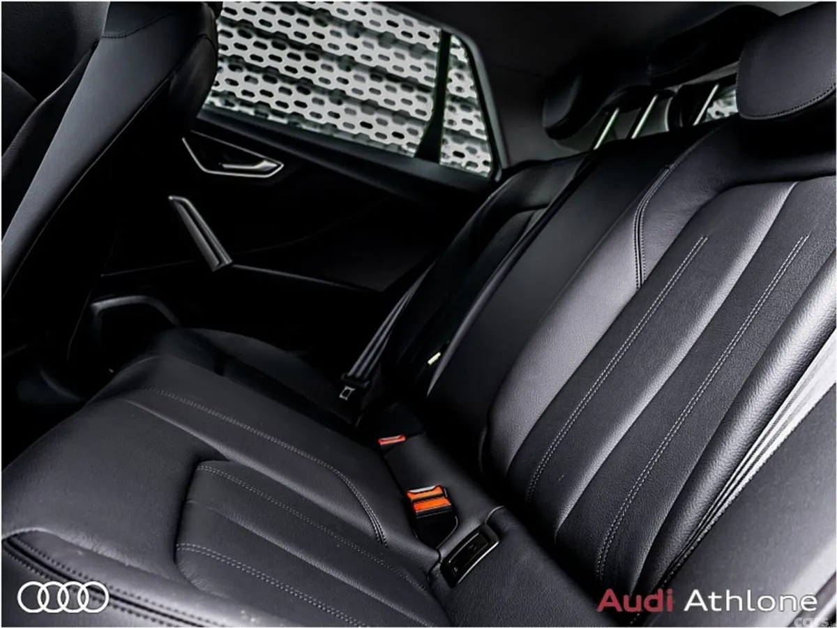 Audi Q2 MPV, Diesel, 2022, Blue