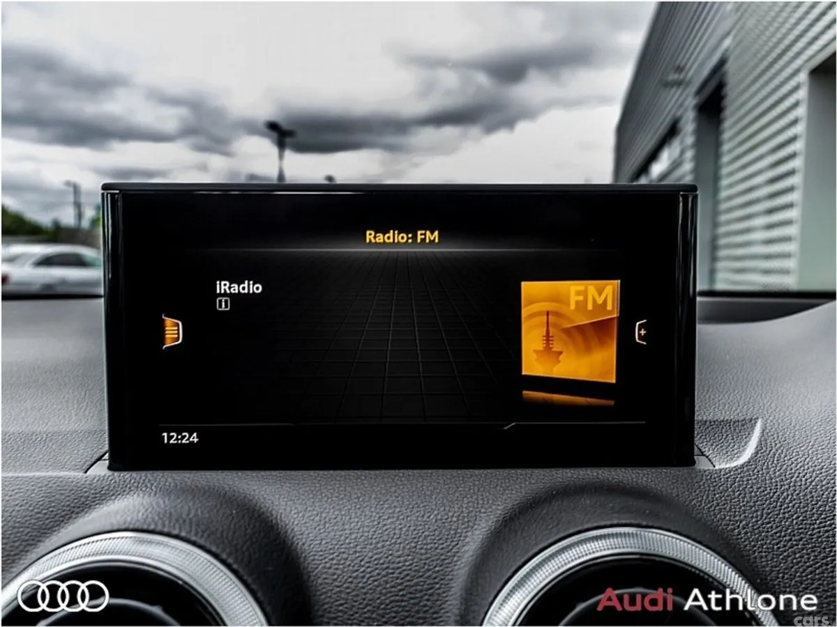 Audi Q2 MPV, Diesel, 2022, Blue