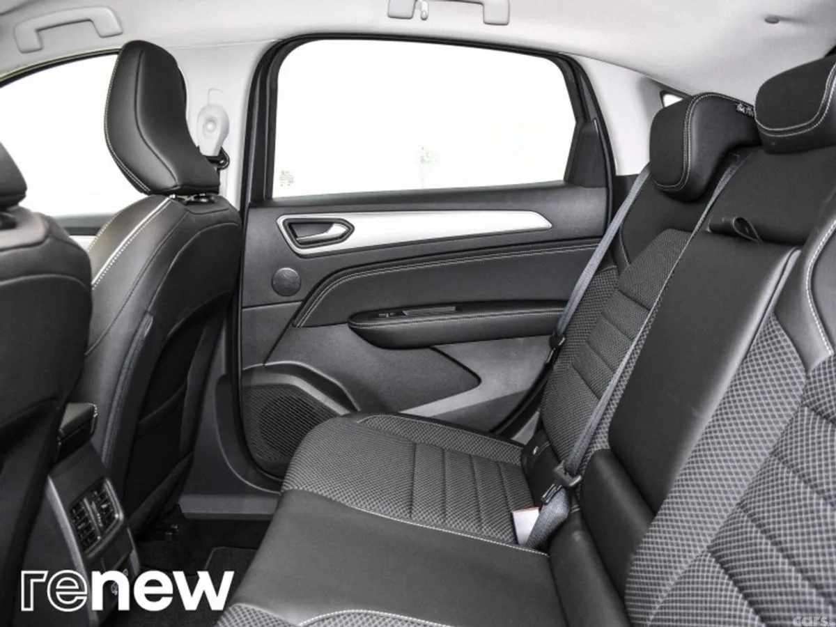 Renault Arkana Hatchback, Petrol, 2023, Grey