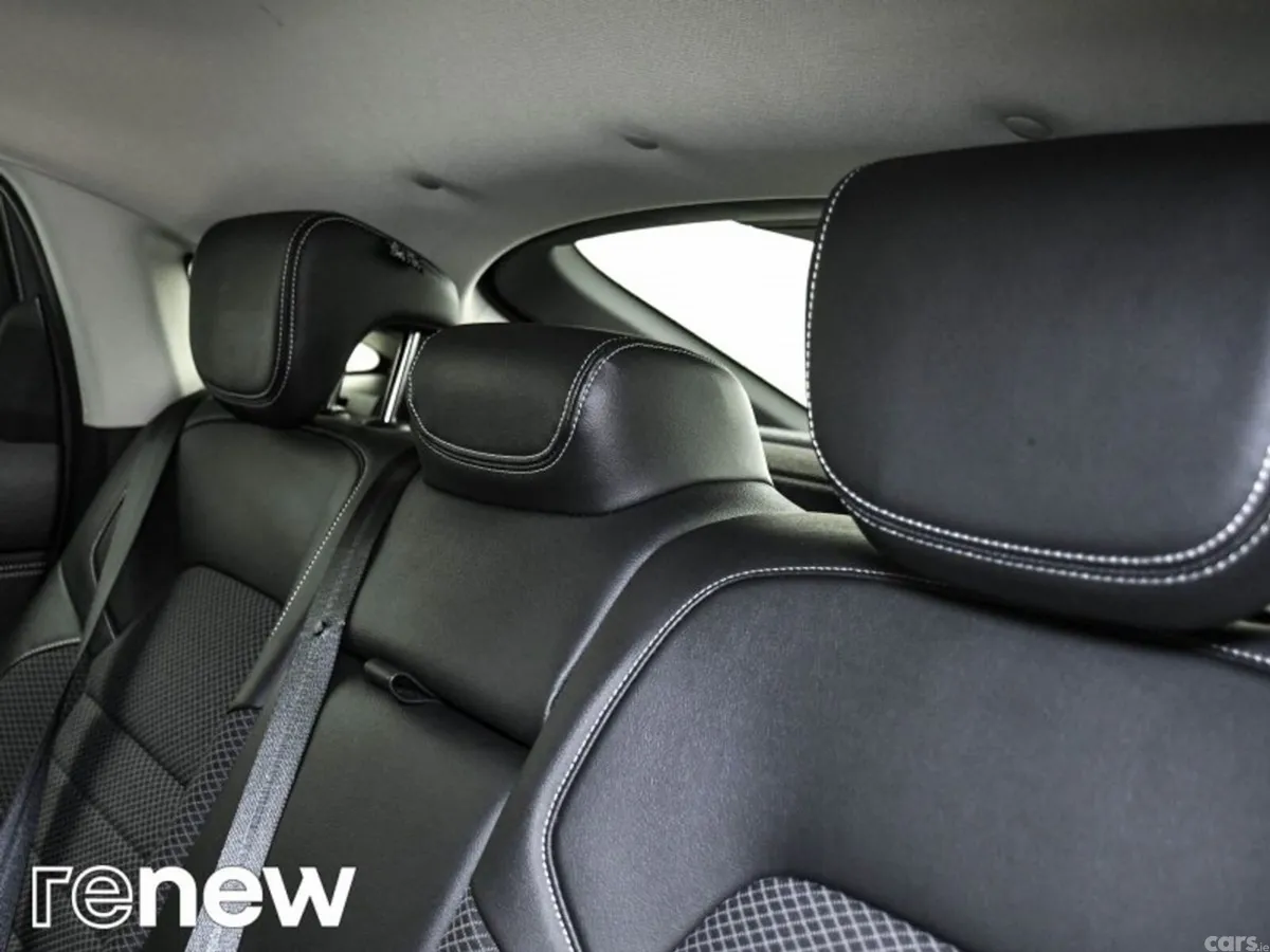 Renault Arkana Hatchback, Petrol, 2023, Grey
