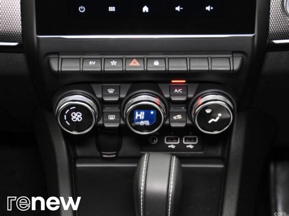Renault Arkana Hatchback, Petrol, 2023, Grey