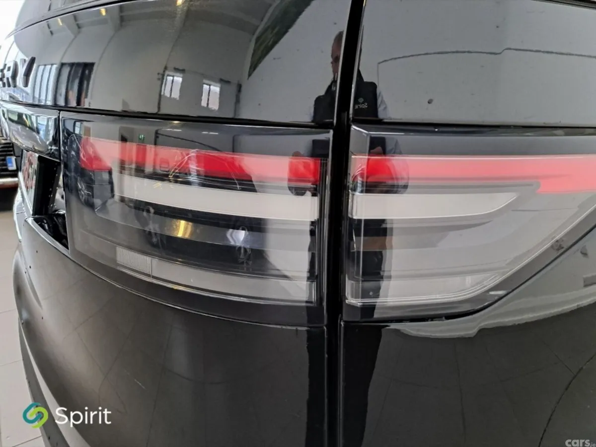 Land Rover Discovery SUV, Diesel, 2018, Black