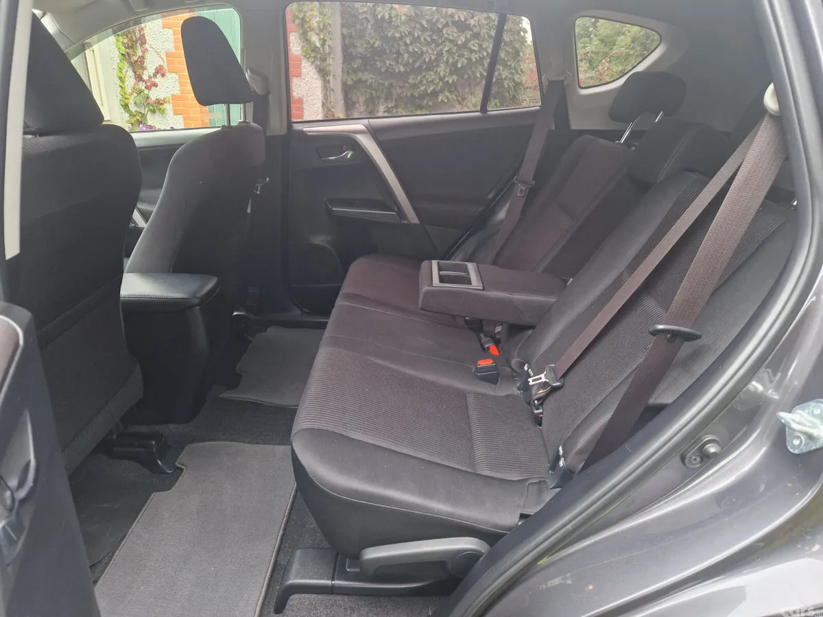 Toyota RAV4 SUV, Diesel, 2018, Grey
