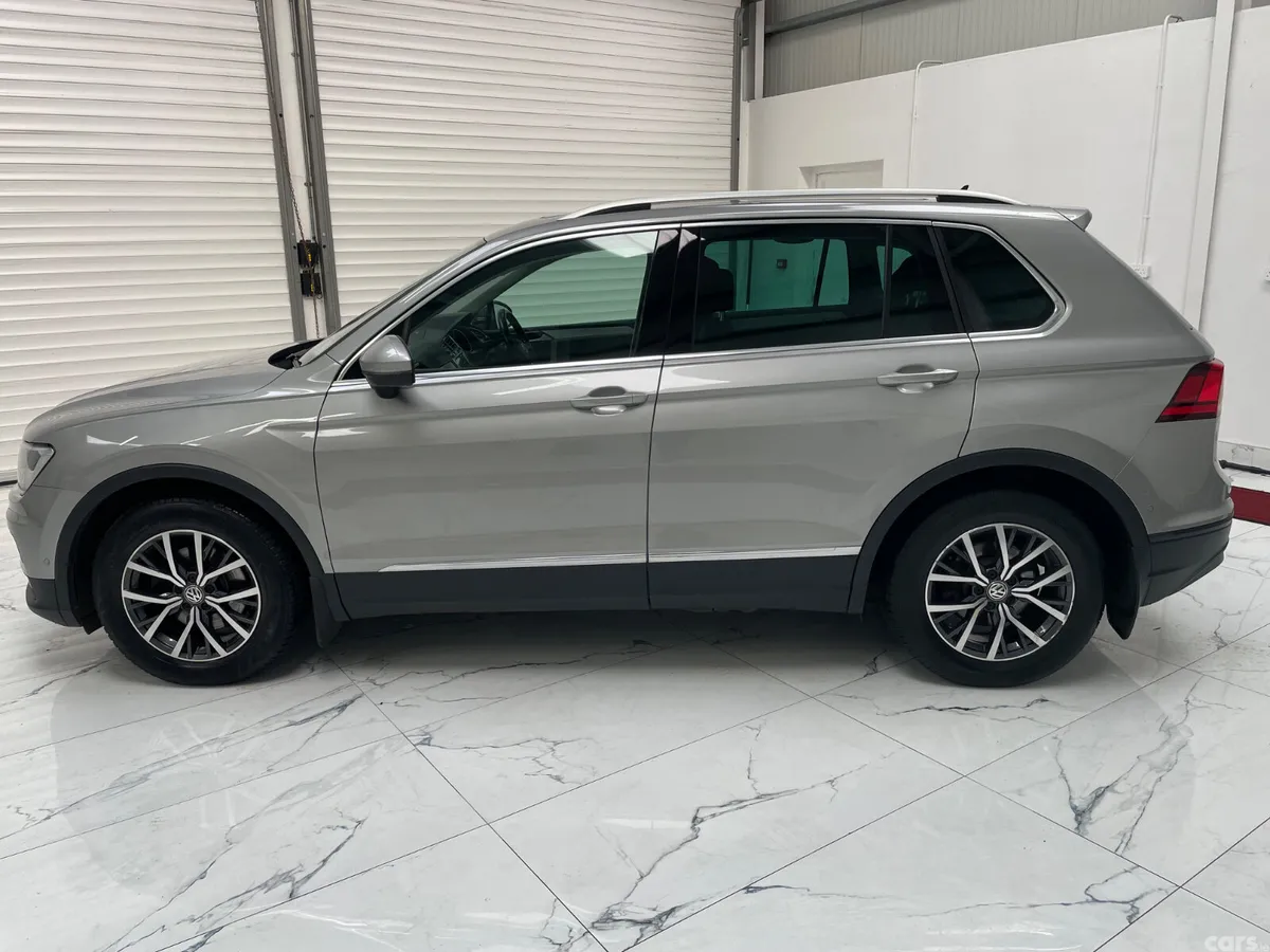 Volkswagen Tiguan SUV, Diesel, 2018, Grey