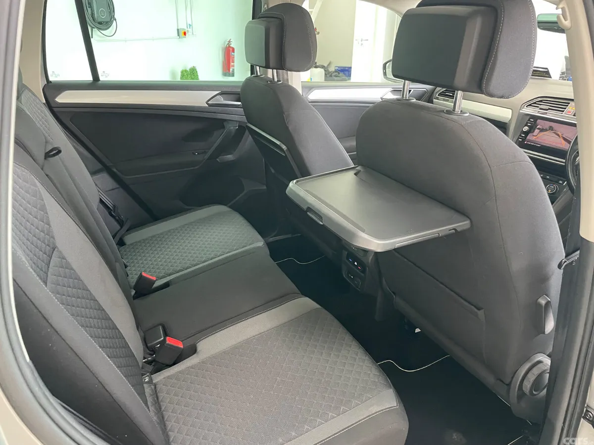 Volkswagen Tiguan SUV, Diesel, 2018, Grey