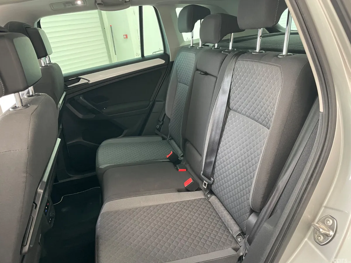Volkswagen Tiguan SUV, Diesel, 2018, Grey