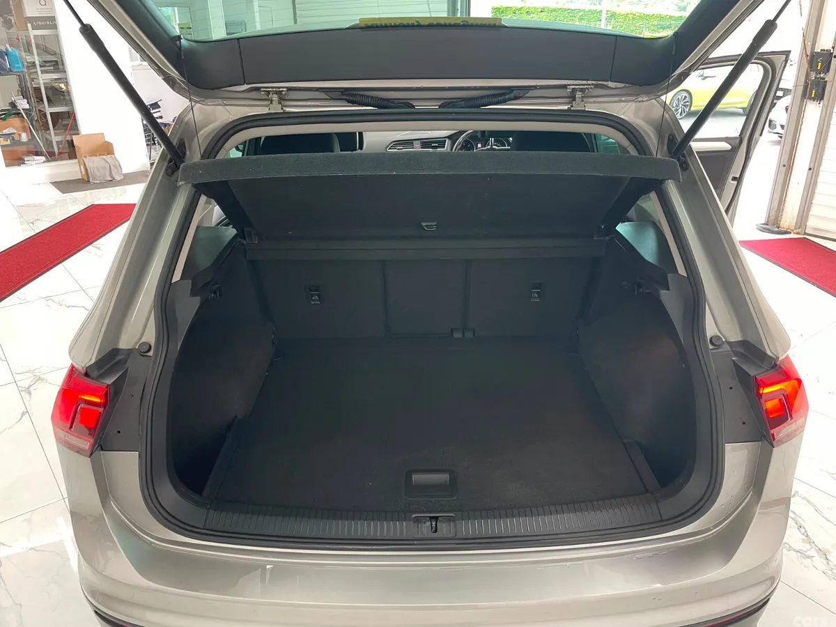 Volkswagen Tiguan SUV, Diesel, 2018, Grey