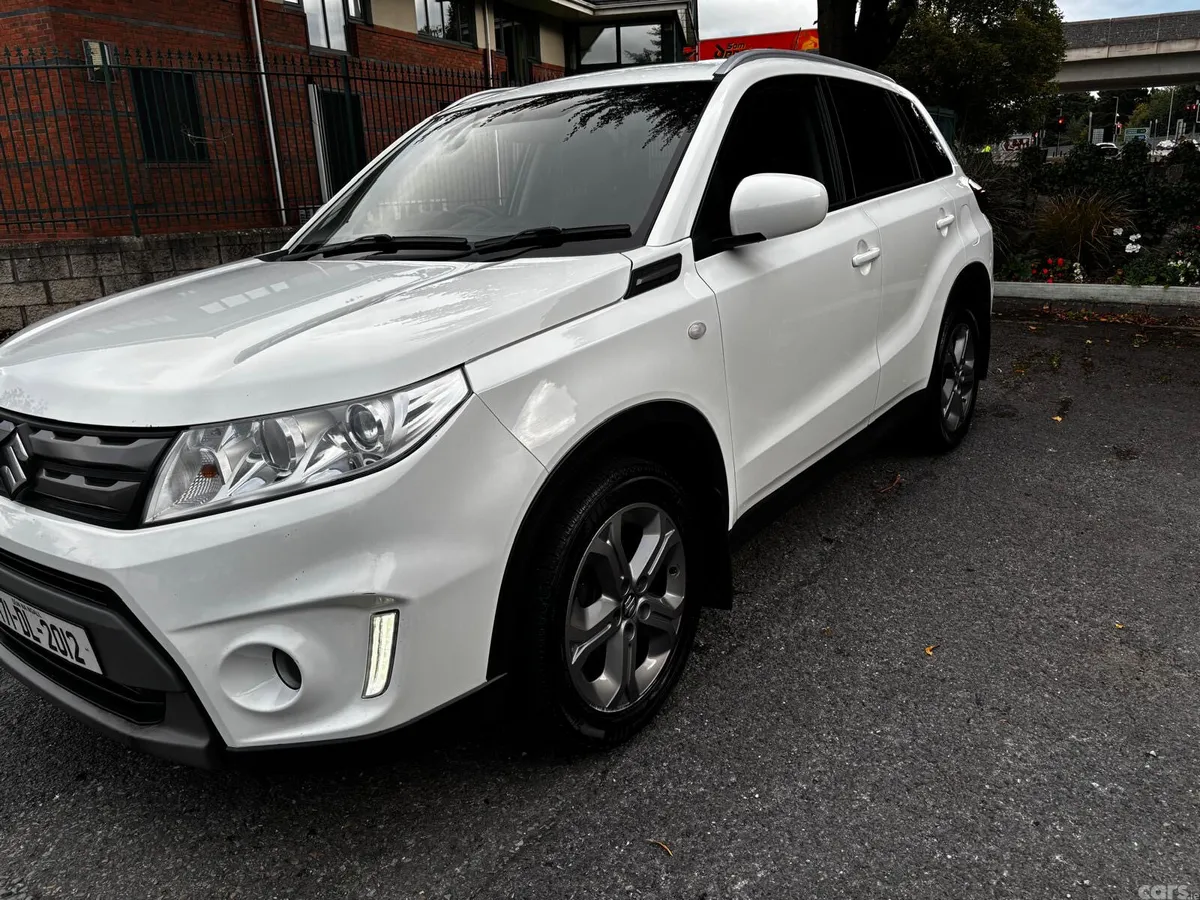 Suzuki Vitara SUV, Diesel, 2017, White
