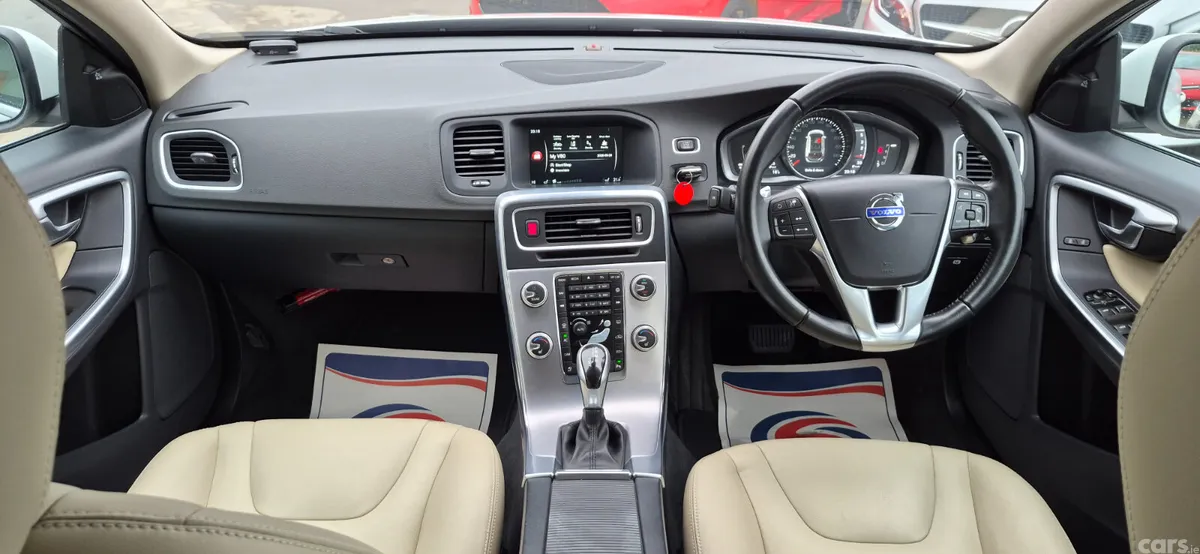 Volvo V60 Estate, Diesel, 2017, White