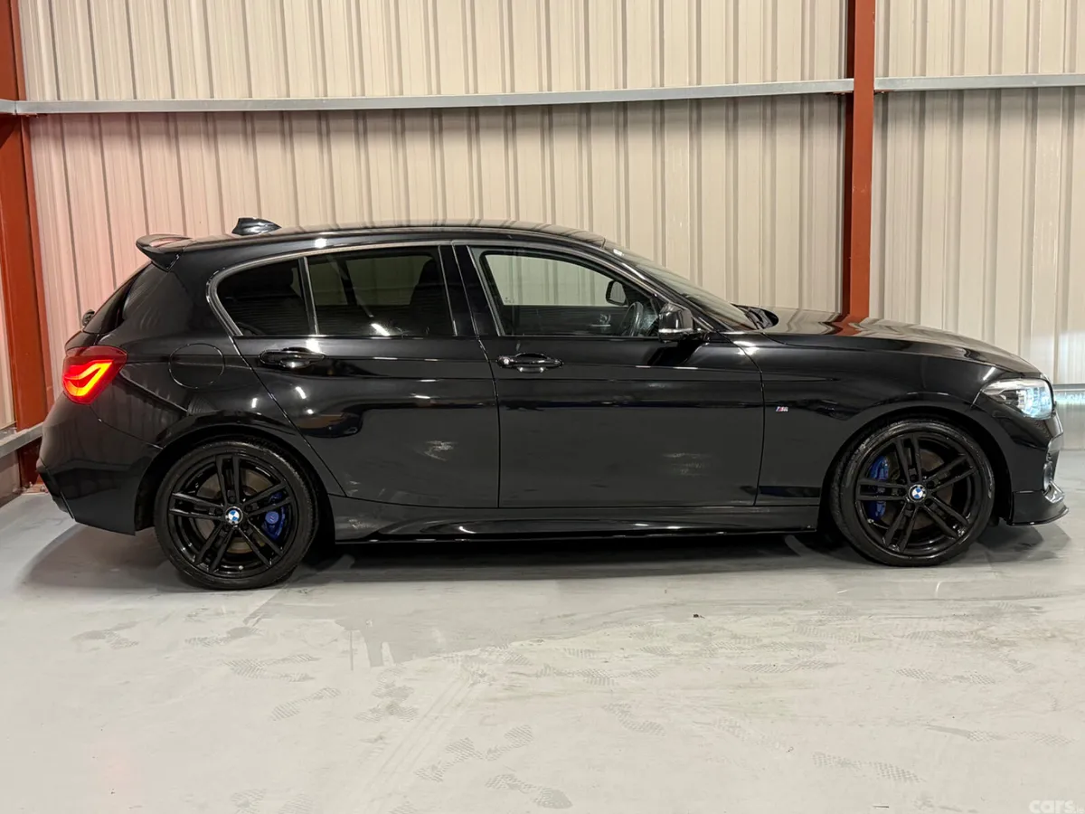 BMW 1-Series Hatchback, Diesel, 2019, Black