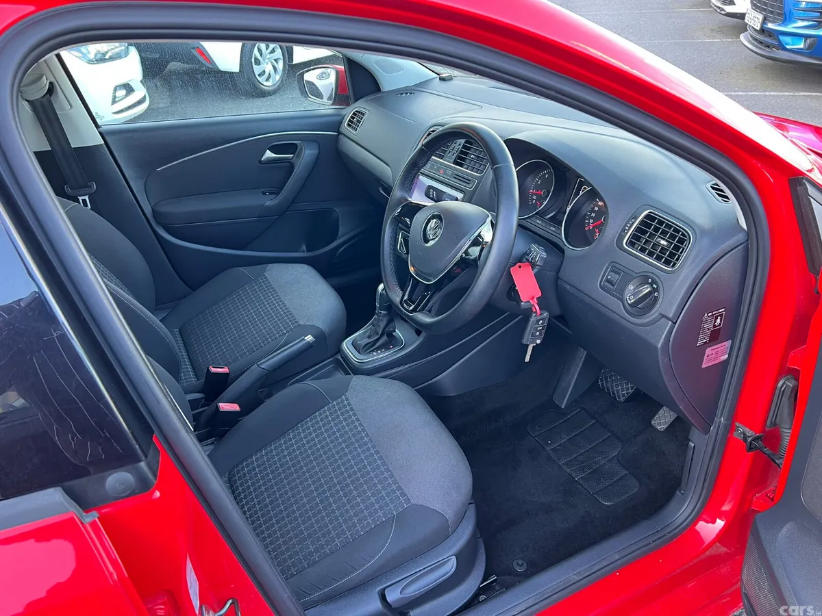 Volkswagen Polo Hatchback, Petrol, 2015, Red