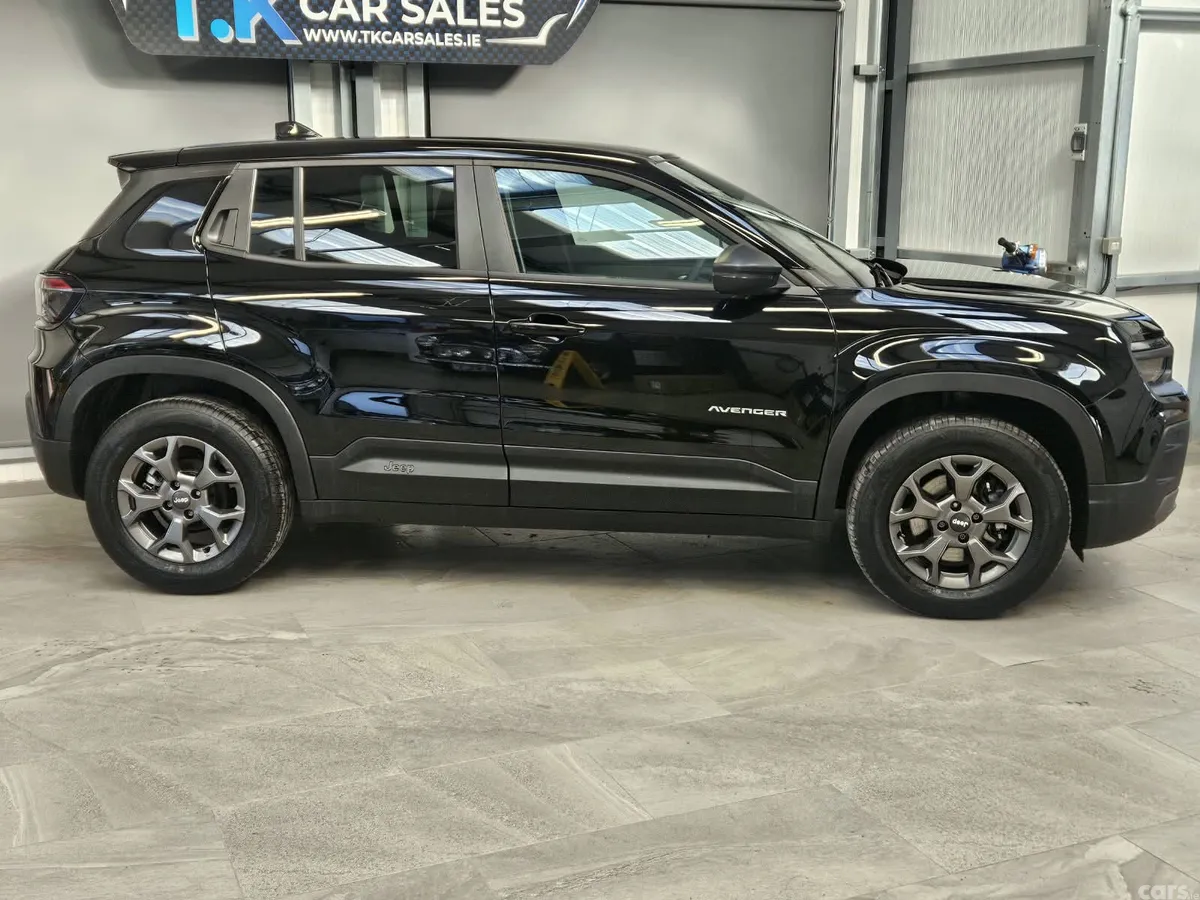 Jeep Avenger Hatchback, Petrol, 2026, Black