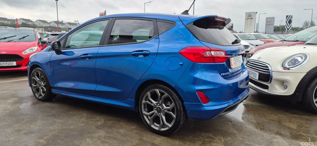 Ford Fiesta Hatchback, Petrol, 2020, Blue