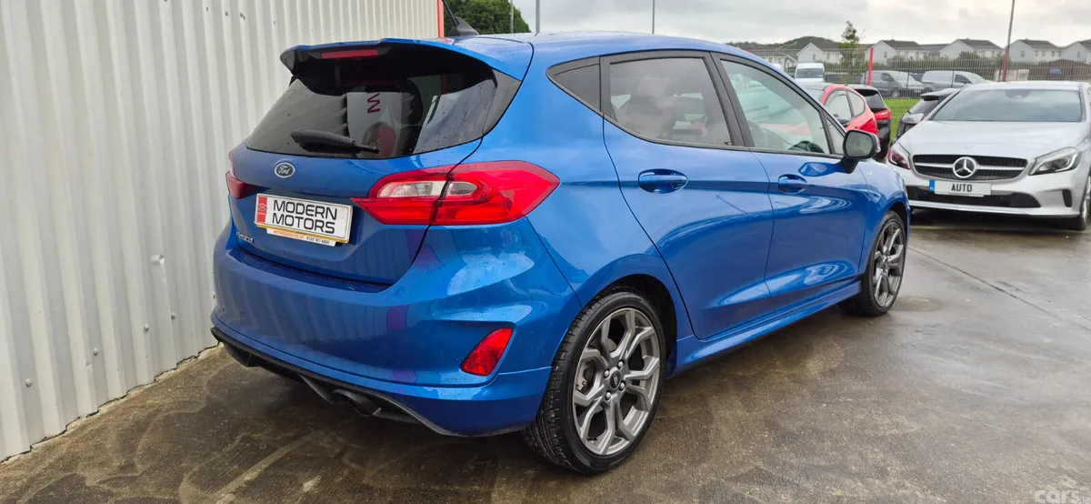 Ford Fiesta Hatchback, Petrol, 2020, Blue