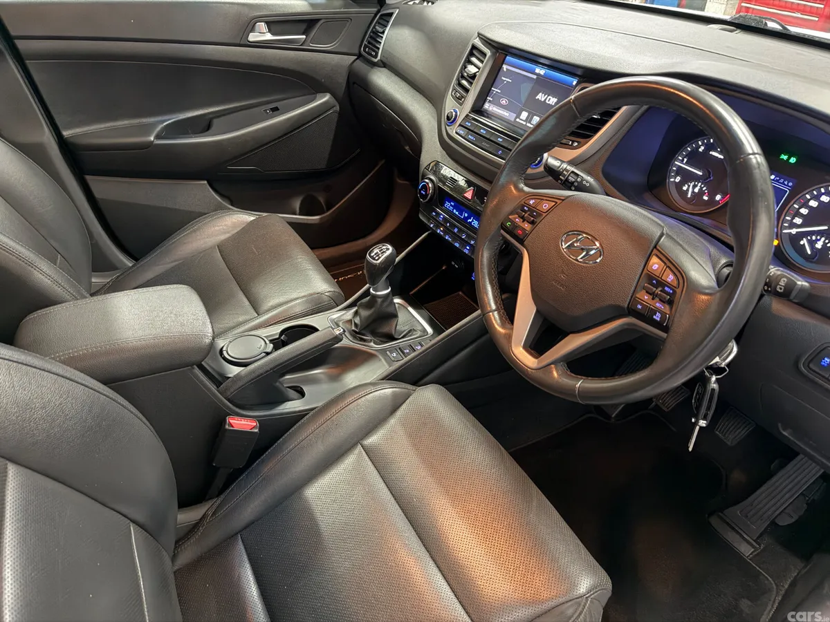 Hyundai Tucson SUV, Diesel, 2018, White
