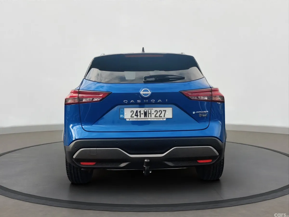 Nissan Qashqai MPV, Petrol Hybrid, 2024, Blue