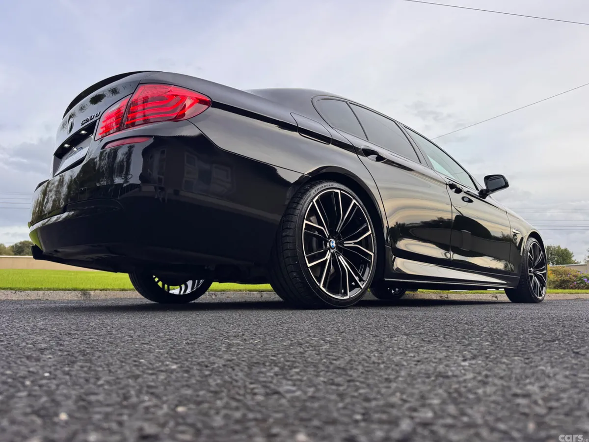 BMW 5-Series Saloon, Diesel, 2015, Black