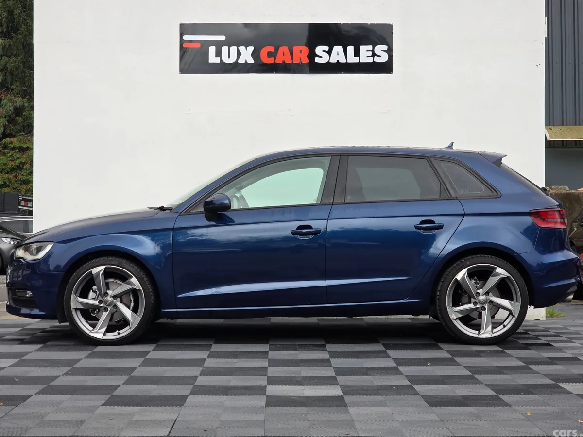 Audi A3 Hatchback, Diesel, 2015, Blue
