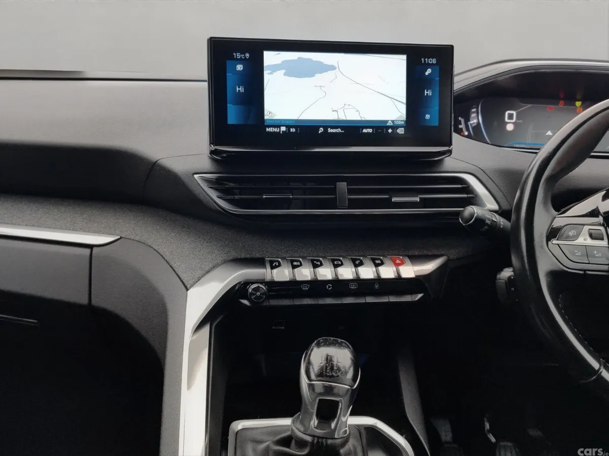 Peugeot 5008 MPV, Diesel, 2021, Grey