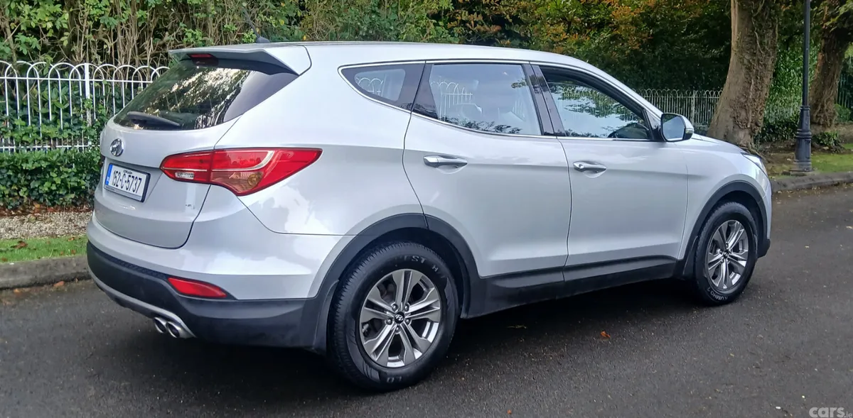 Hyundai Santa Fe SUV, Diesel, 2015, Silver
