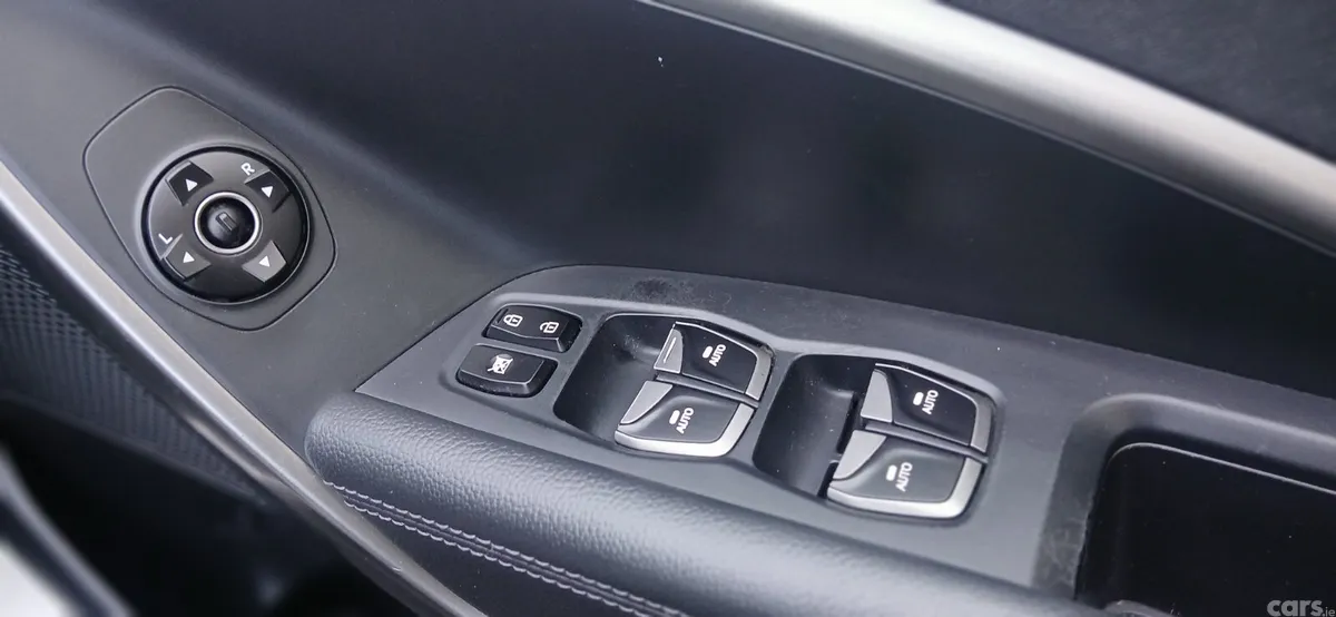 Hyundai Santa Fe SUV, Diesel, 2015, Silver