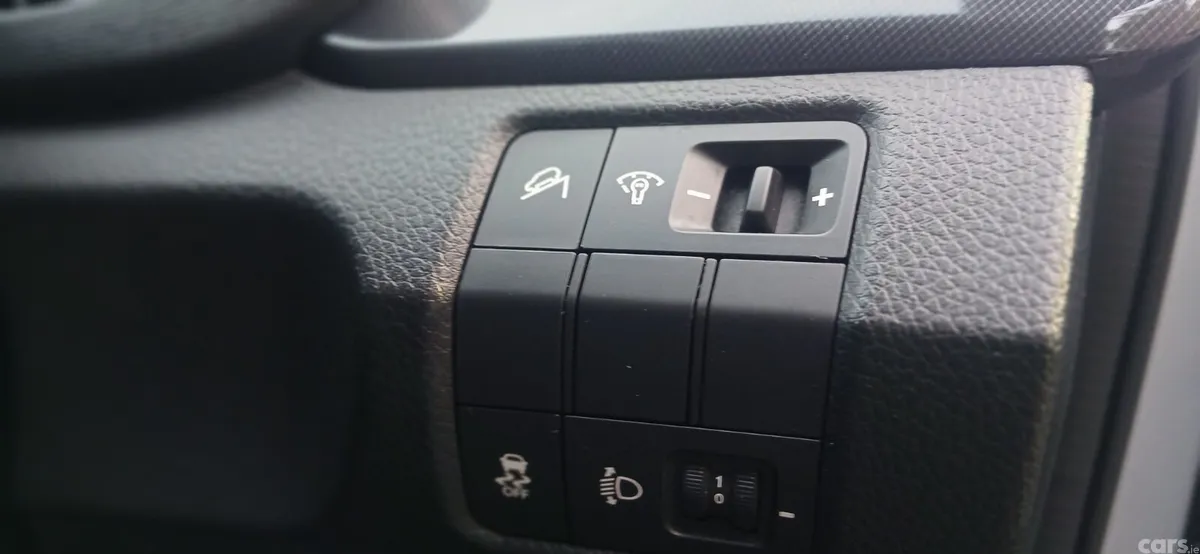 Hyundai Santa Fe SUV, Diesel, 2015, Silver