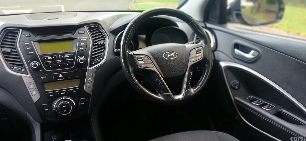 Hyundai Santa Fe SUV, Diesel, 2015, Silver