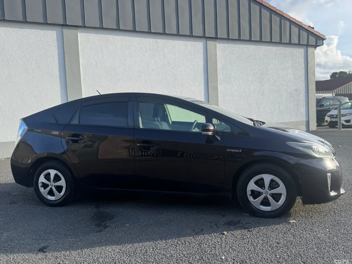 Toyota Prius Hatchback, Petrol Hybrid, 2013, Brown