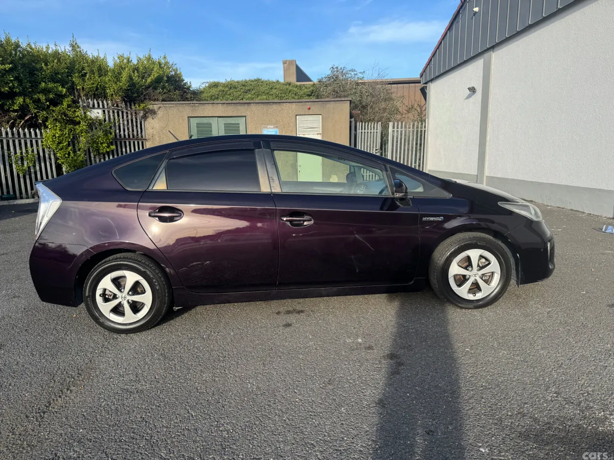 Toyota Prius Hatchback, Petrol Hybrid, 2013, Brown