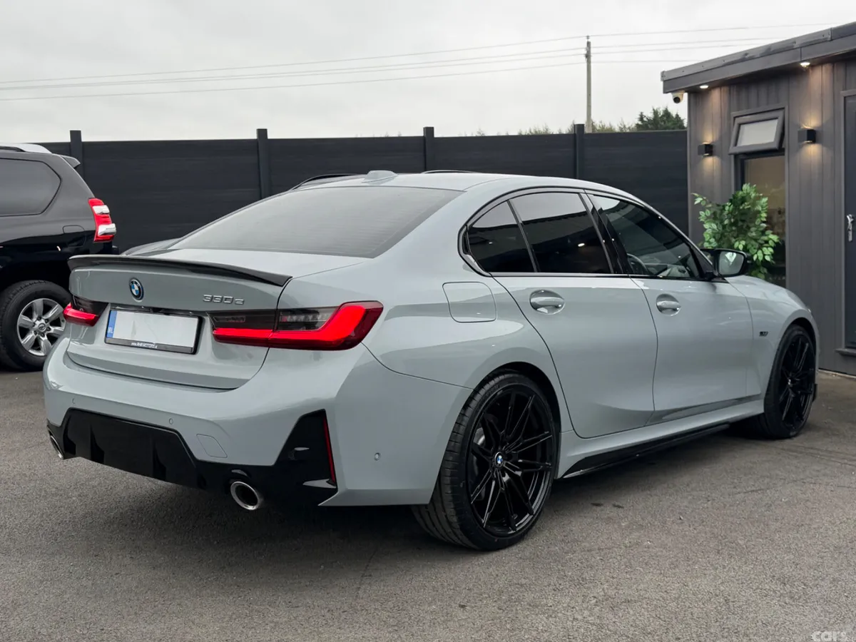 BMW 3-Series Saloon, Petrol Hybrid, 2023, Grey
