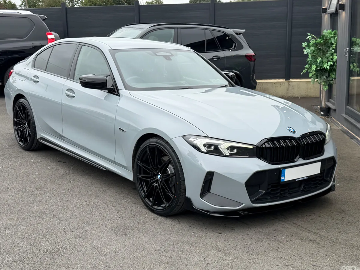BMW 3-Series Saloon, Petrol Hybrid, 2023, Grey