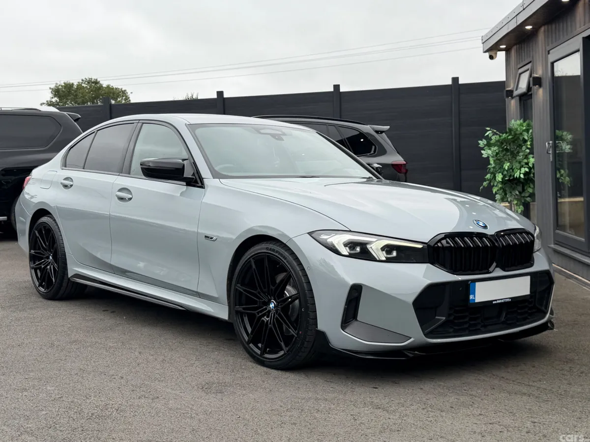 BMW 3-Series Saloon, Petrol Hybrid, 2023, Grey