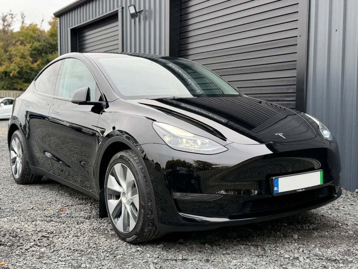 Tesla Model Y SUV, Electric, 2022, Black