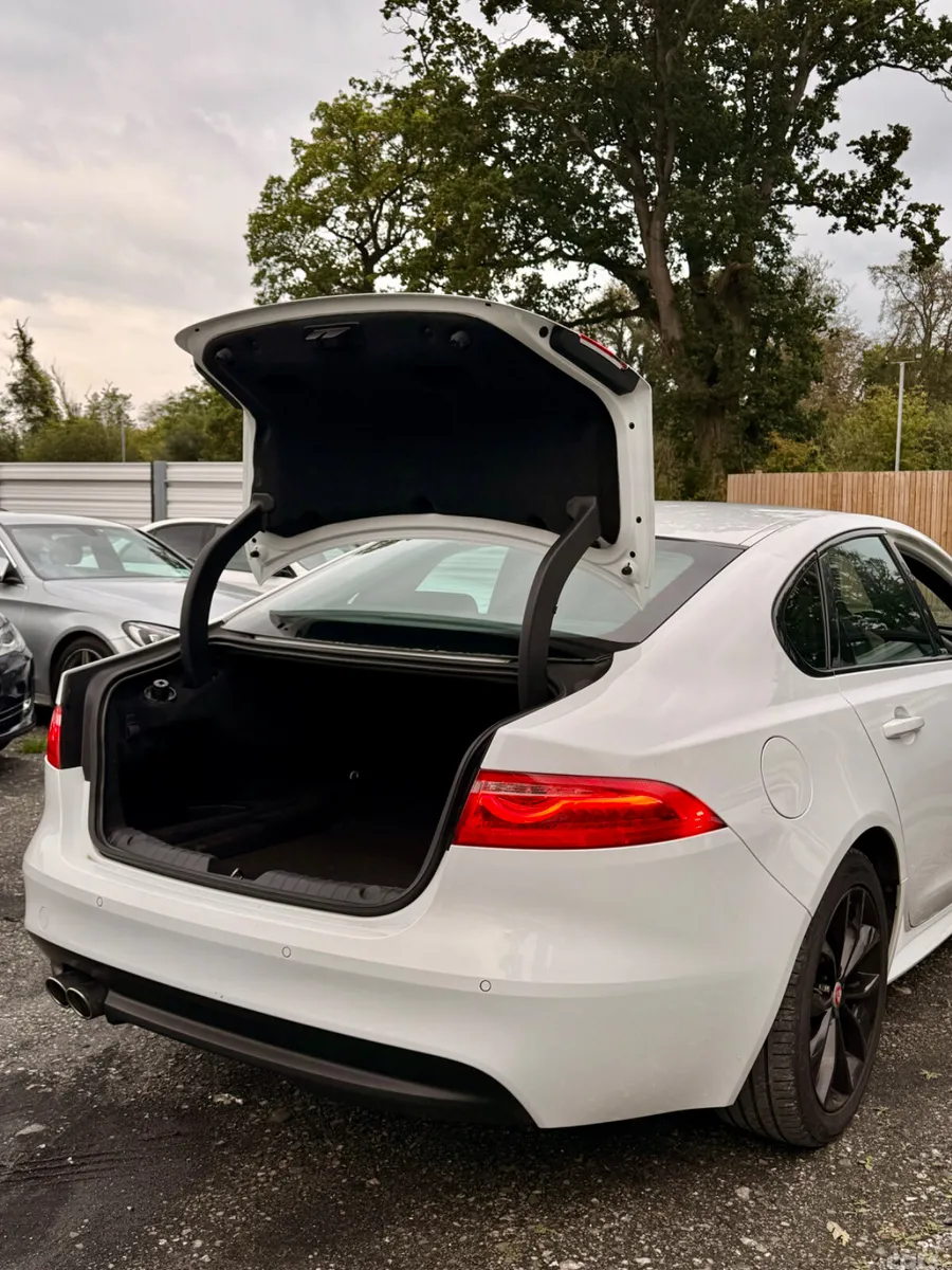Jaguar XF Saloon, Diesel, 2018, White