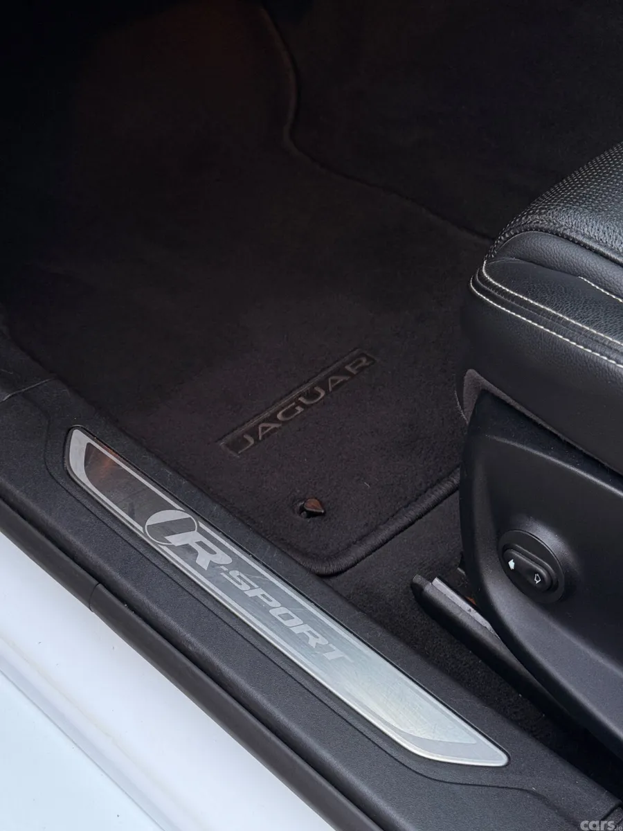 Jaguar XF Saloon, Diesel, 2018, White