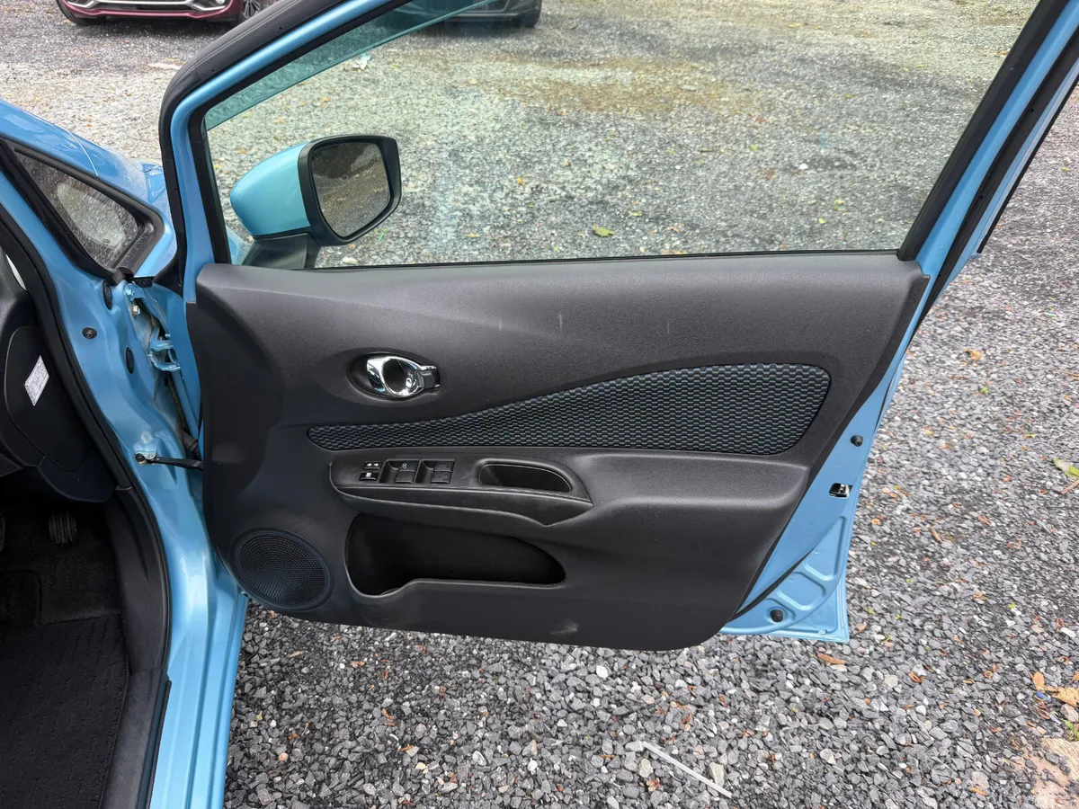 Nissan Note Hatchback, Petrol, 2014, Blue