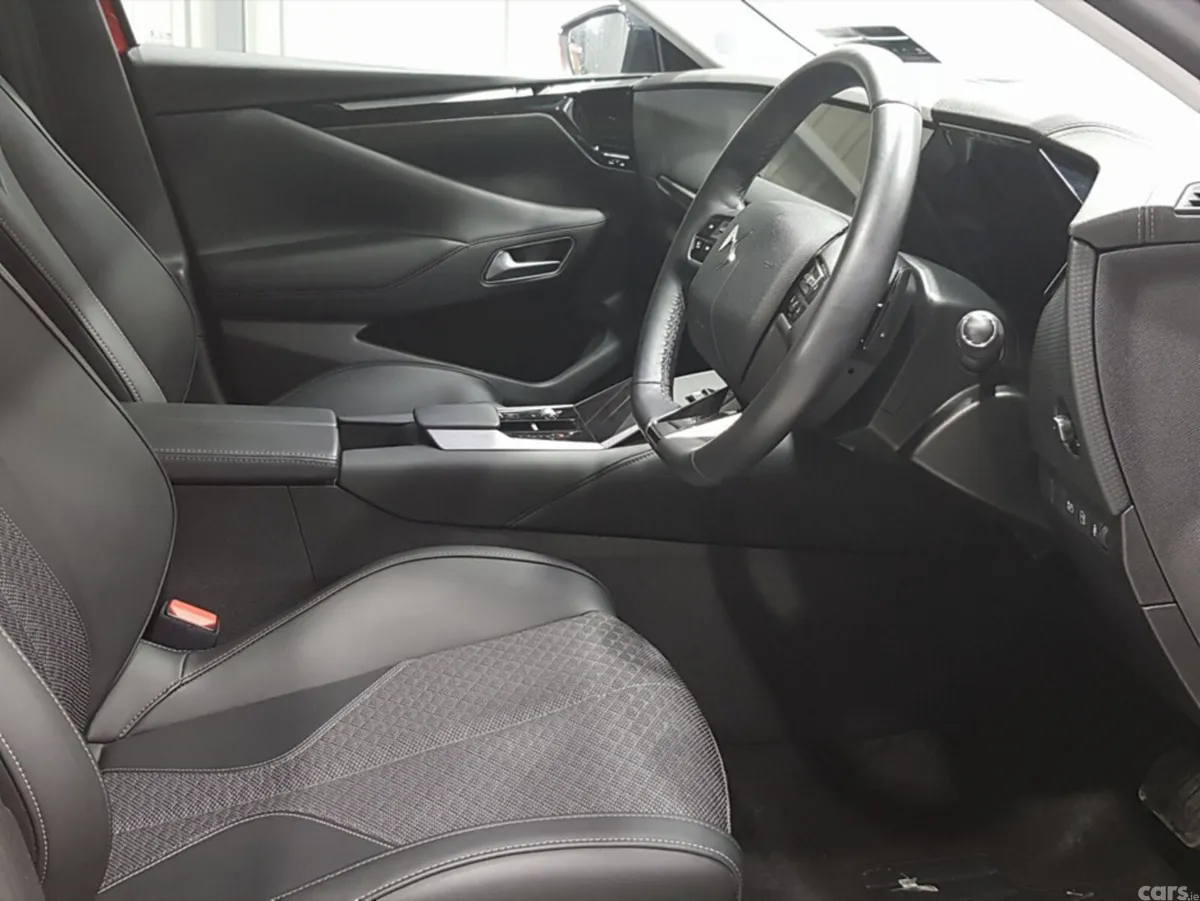 DS Automobiles DS 4 MPV, Petrol Plug-in Hybrid, 2023, Red
