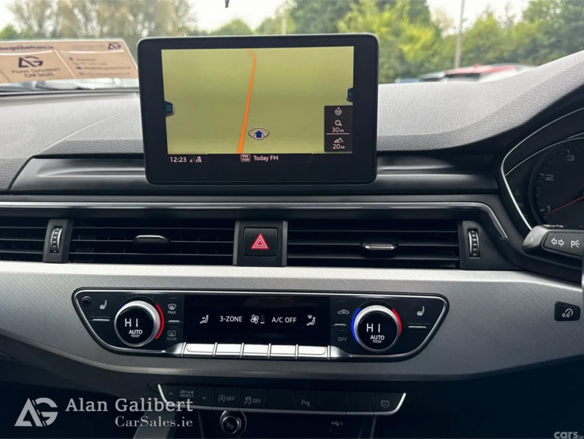 Audi A4 Estate, Diesel, 2018, Grey